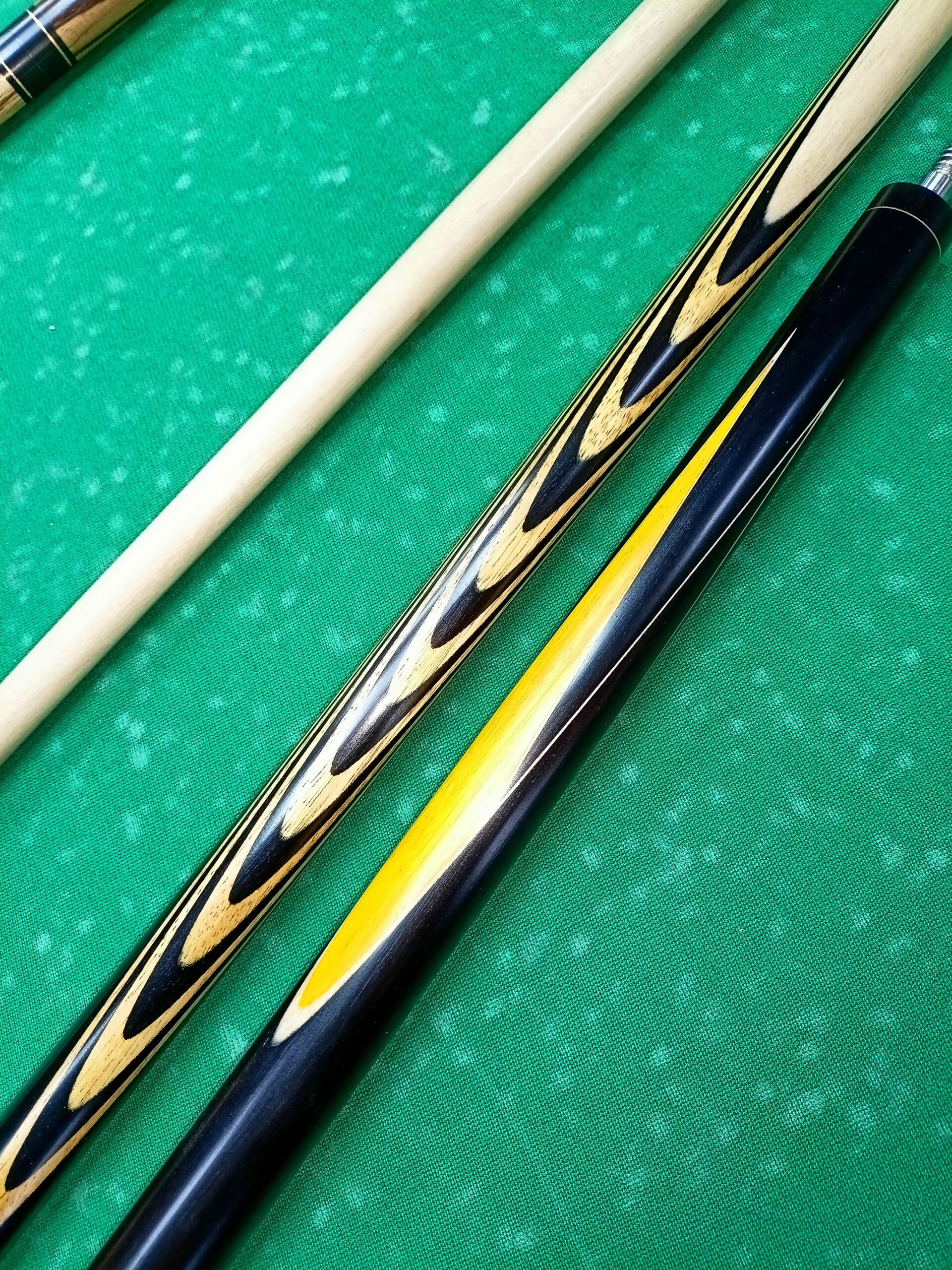 Billiard Cue 3-piece 8 points (Black Hornbeam/Lemon Wood)